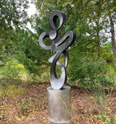 "Rapsodia" di Kevin Barrett, scultura astratta in metallo in bronzo unica nel suo genere