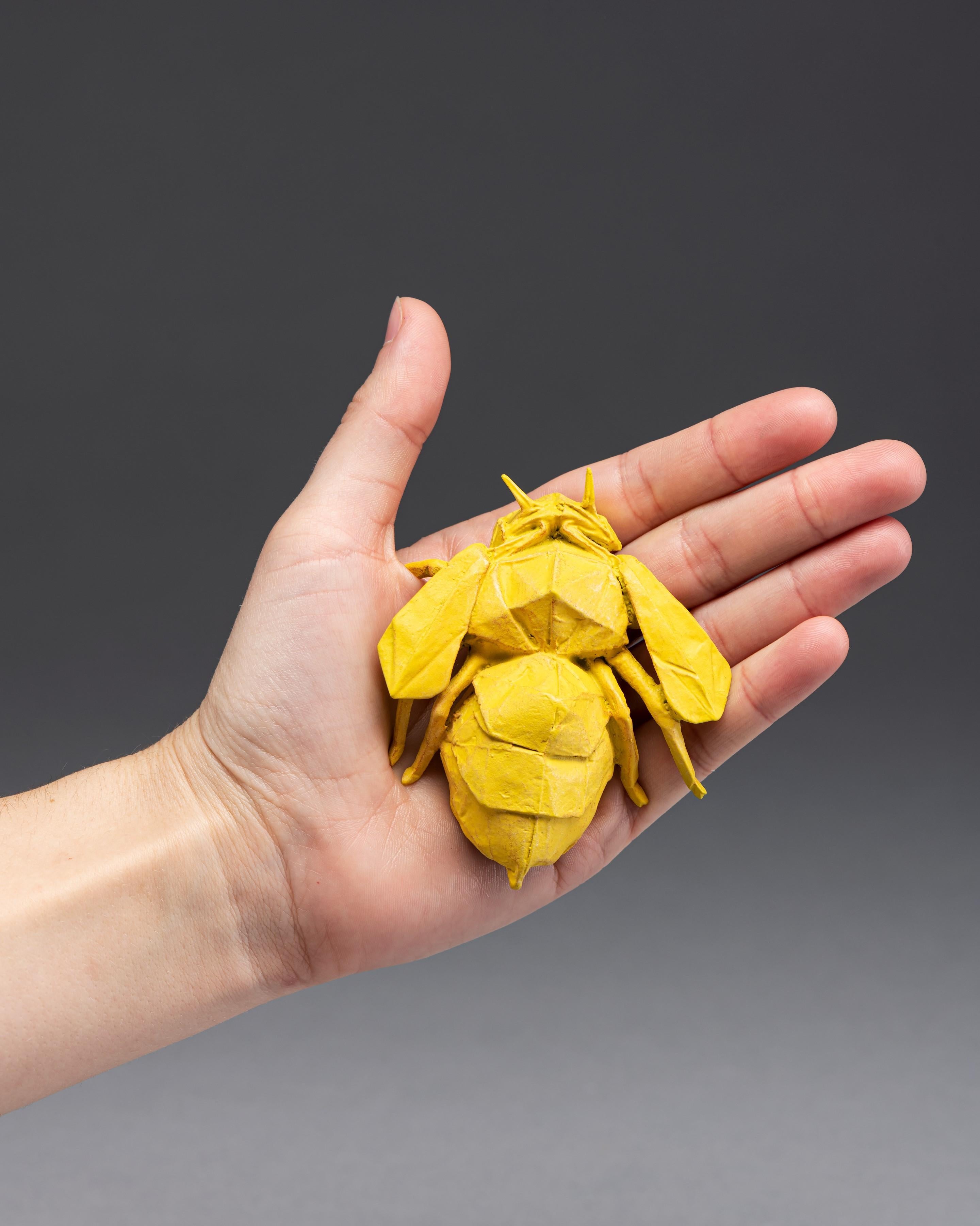 "Es dauerte zwei Jahre unermüdlichen Experimentierens, bis ich das Verfahren zum Gießen von Papier in Bronze entwickelte, weitere sieben Jahre, um es zu perfektionieren, und es entwickelt sich bis heute weiter." - Kevin Box

Der in Santa Fe lebende