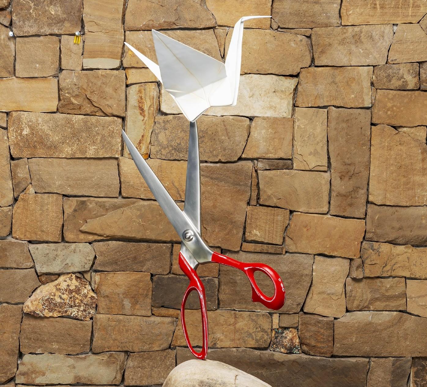 Conversation Peace (Garden Size) 11/24 - Sculpture by Kevin Box