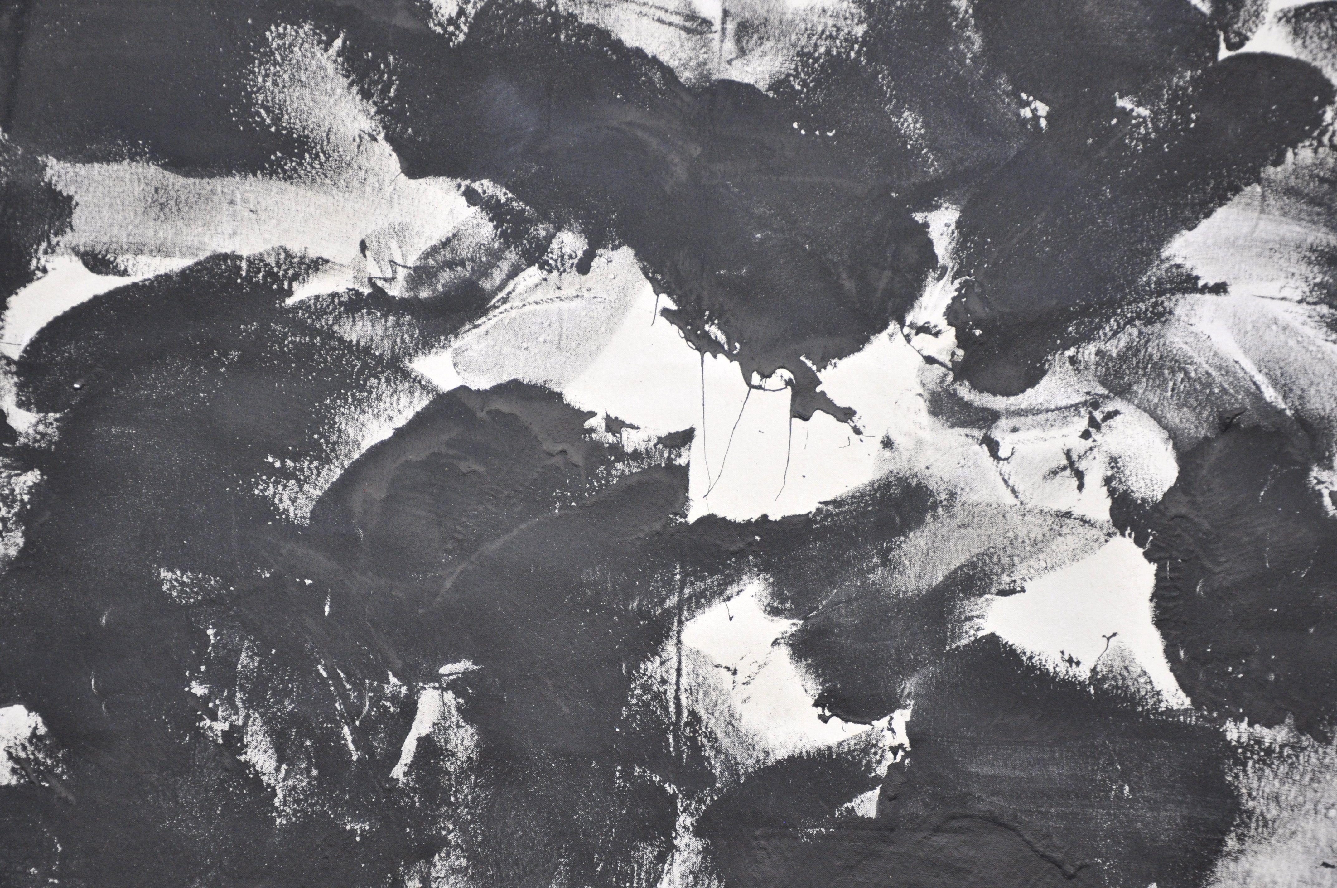 Wie ein Schmetterling, Gemälde, Acryl auf Leinwand (Grau), Abstract Painting, von Kevin Brewerton