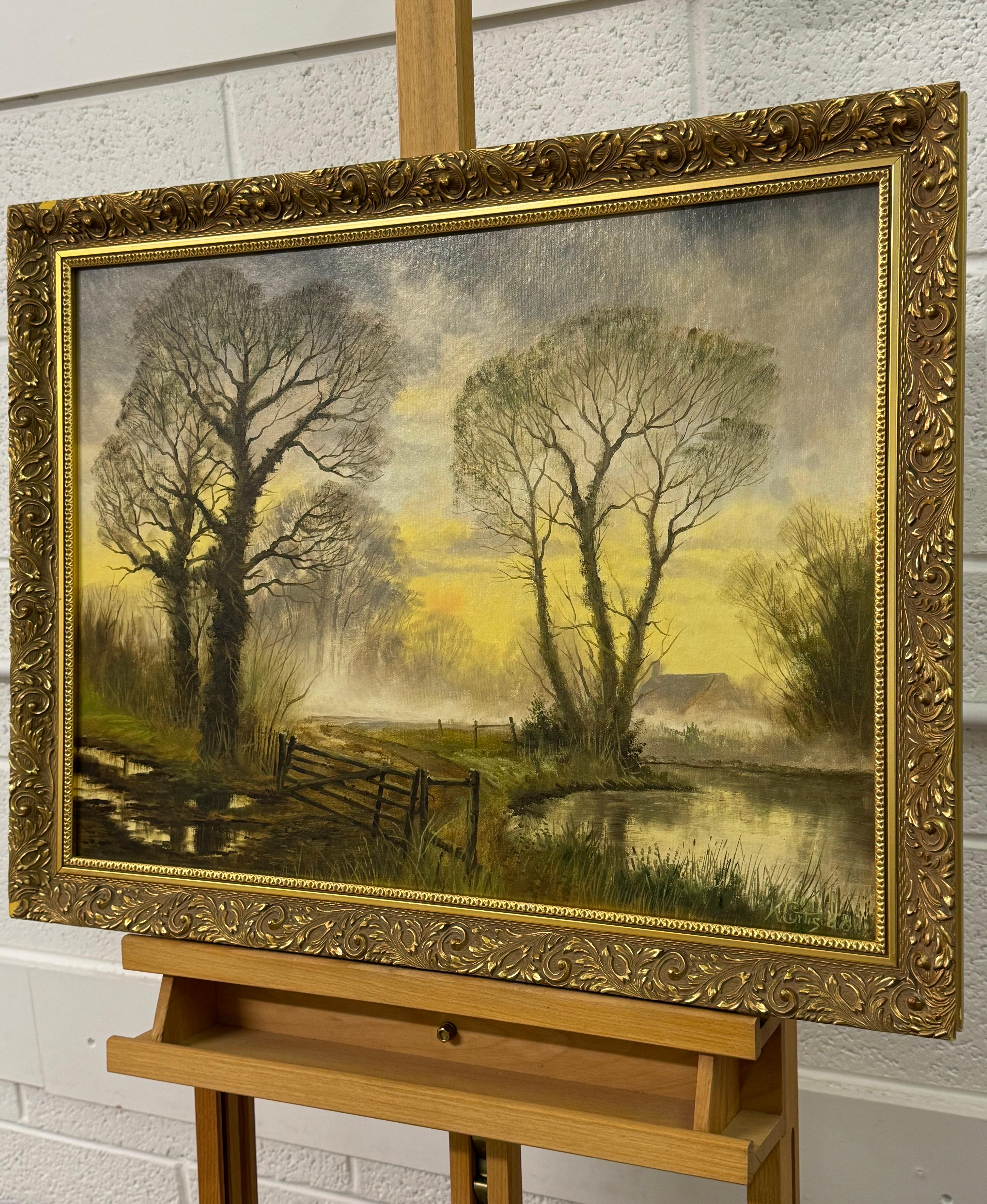 Nebbia lunare all'alba con alberi invernali in un villaggio rurale nella campagna inglese - Landscape Painting Marrone di Kevin Curtis