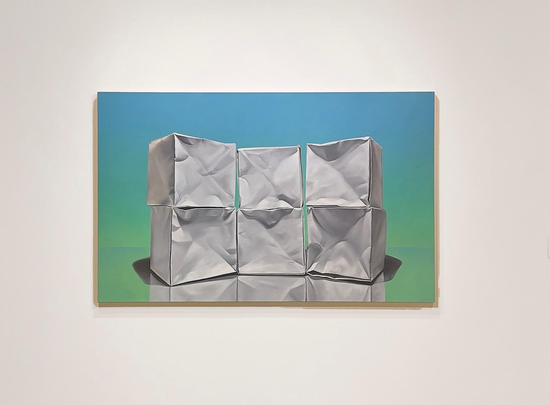 CUMULUS - Contemporary Realism / Stillleben mit Origami / High Color Blue-Green – Painting von Kevin Palme