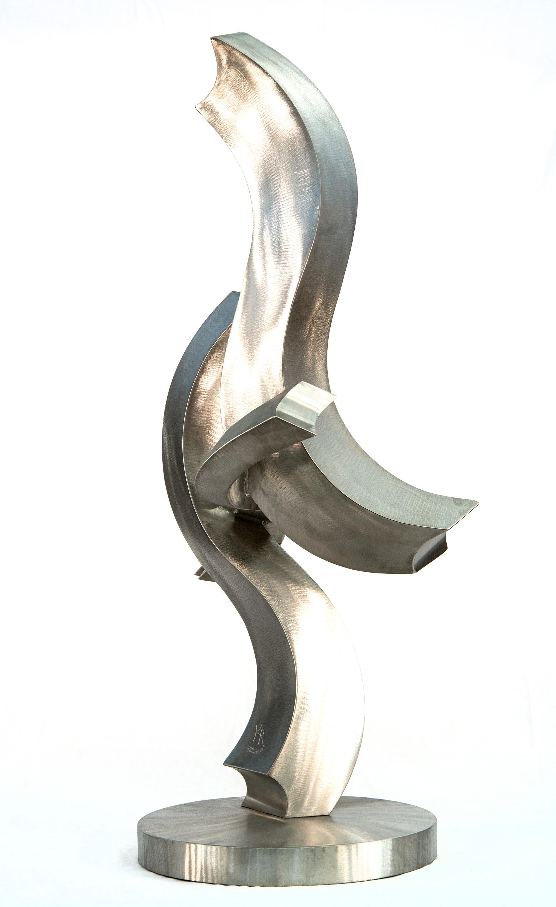 Un coup de foudre d'éclat - sculpture contemporaine et abstraite en acier inoxydable forgé - Contemporain Sculpture par Kevin Robb