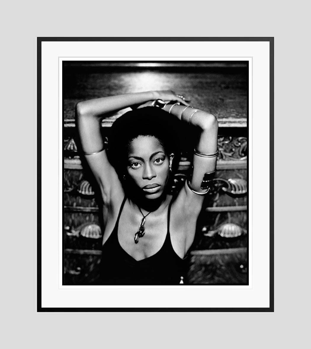 Erykah Badu by Kevin Westenberg Signed Limited Edition For Sale 3