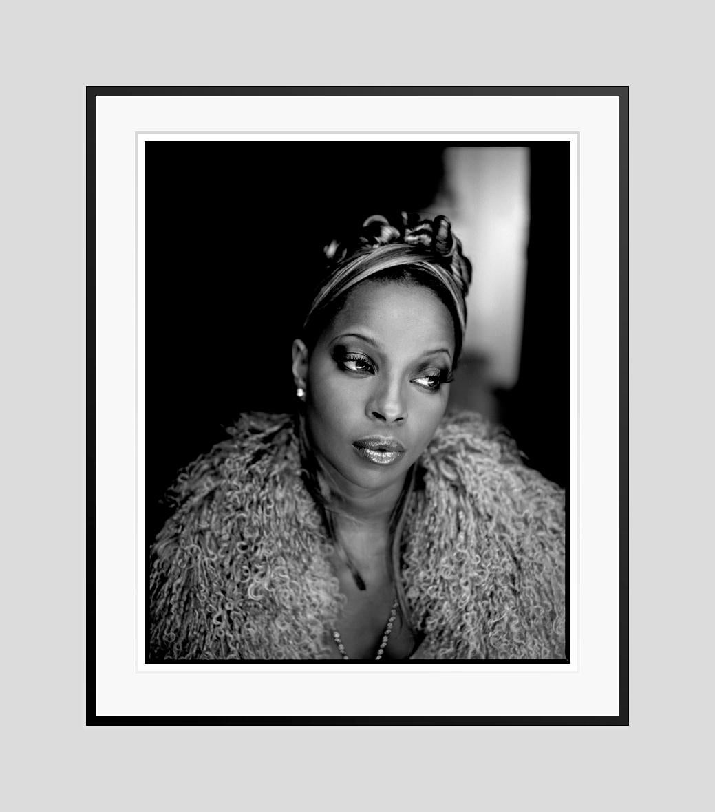 Mary J Blige by Kevin Westenberg Signed Limited Edition For Sale 1