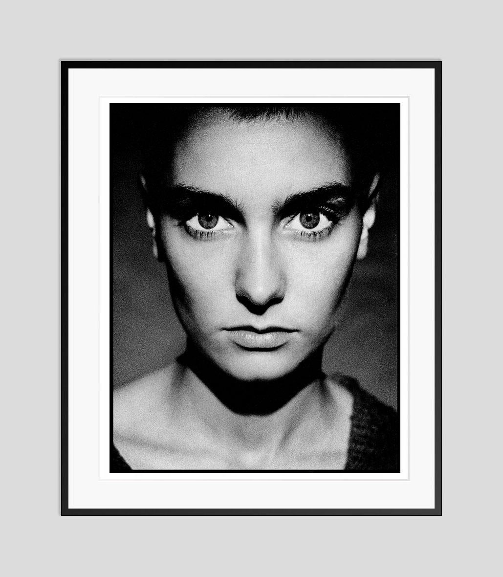 Sinead O'Connor  de Kevin Westenberg Edición Limitada Firmada en venta 3