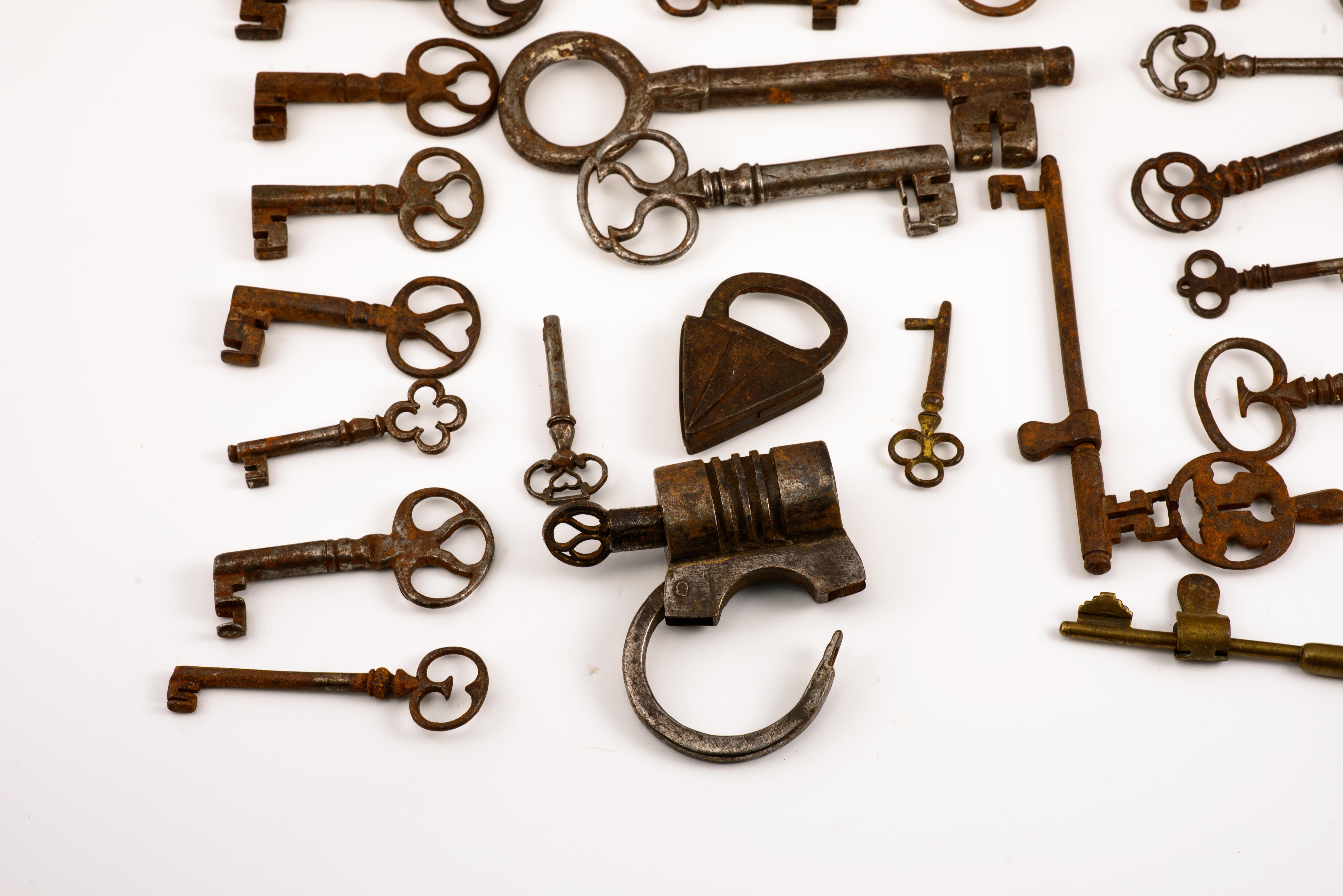Keys, Iron Fitting and Lock Collection, Wrought Iron, 17th-19th Century For Sale 1