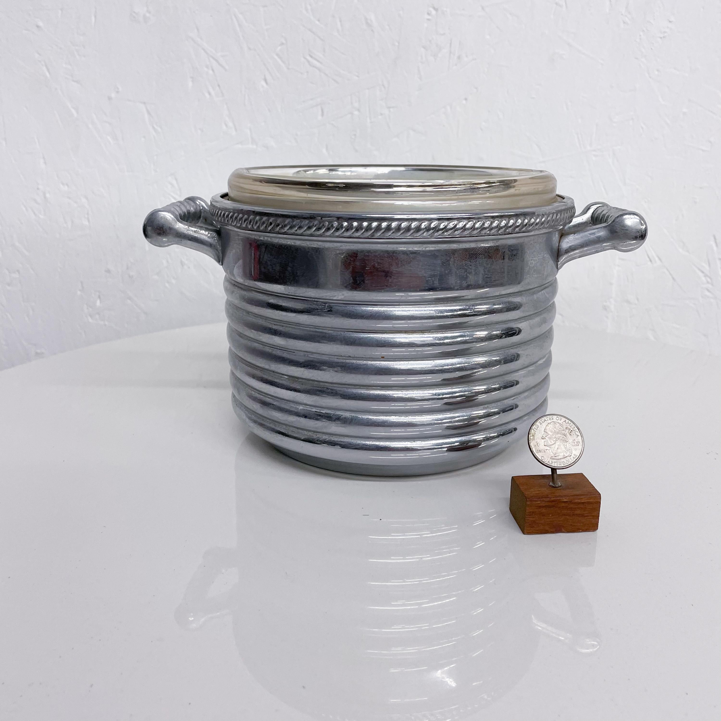 1960s Keystoneware Chrome Ice Bucket Silver Braid Cooler In Fair Condition In Chula Vista, CA