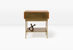 Mesa auxiliar Hearns KGBL