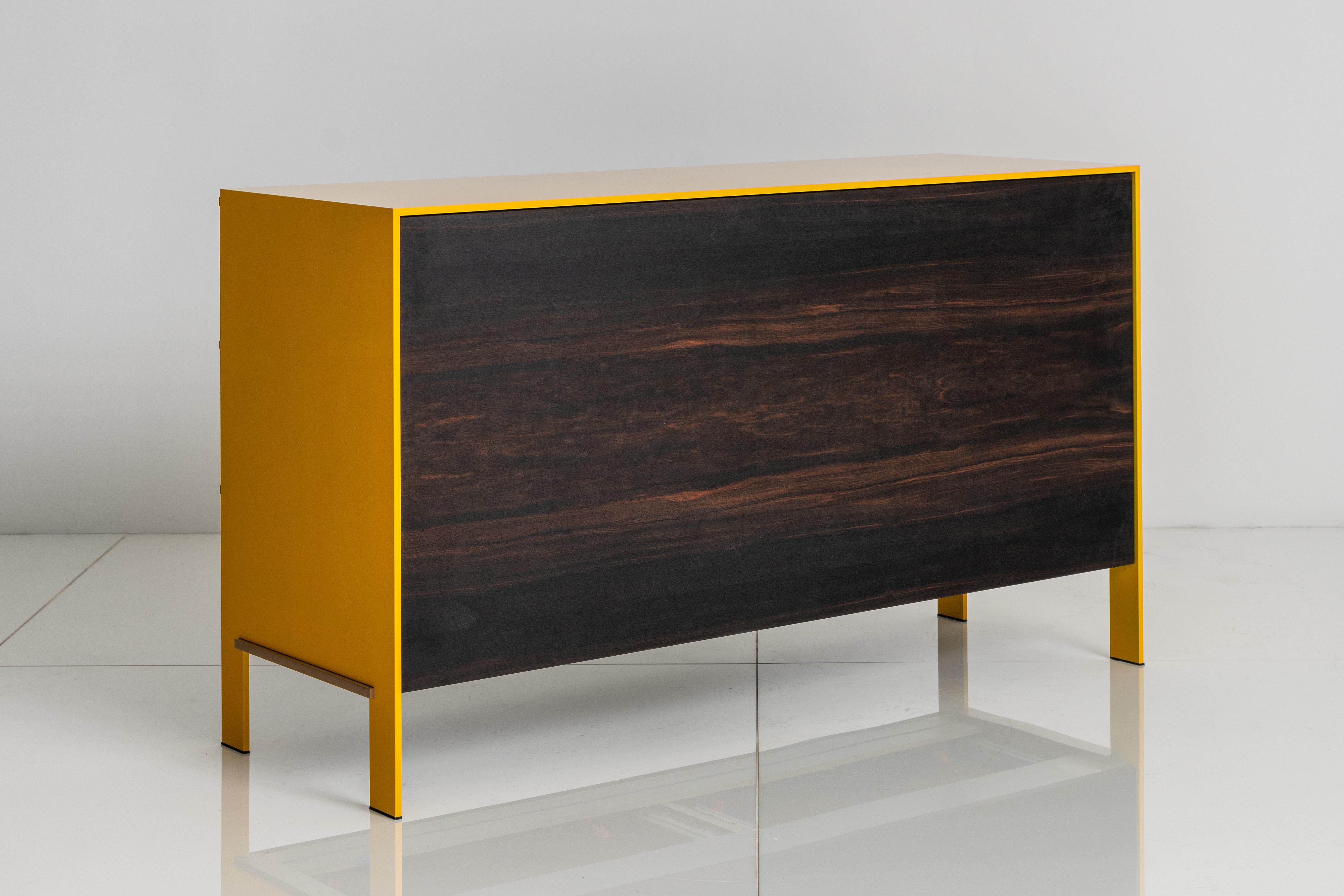 KGBL Johansson Dresser In Excellent Condition For Sale In New York, NY