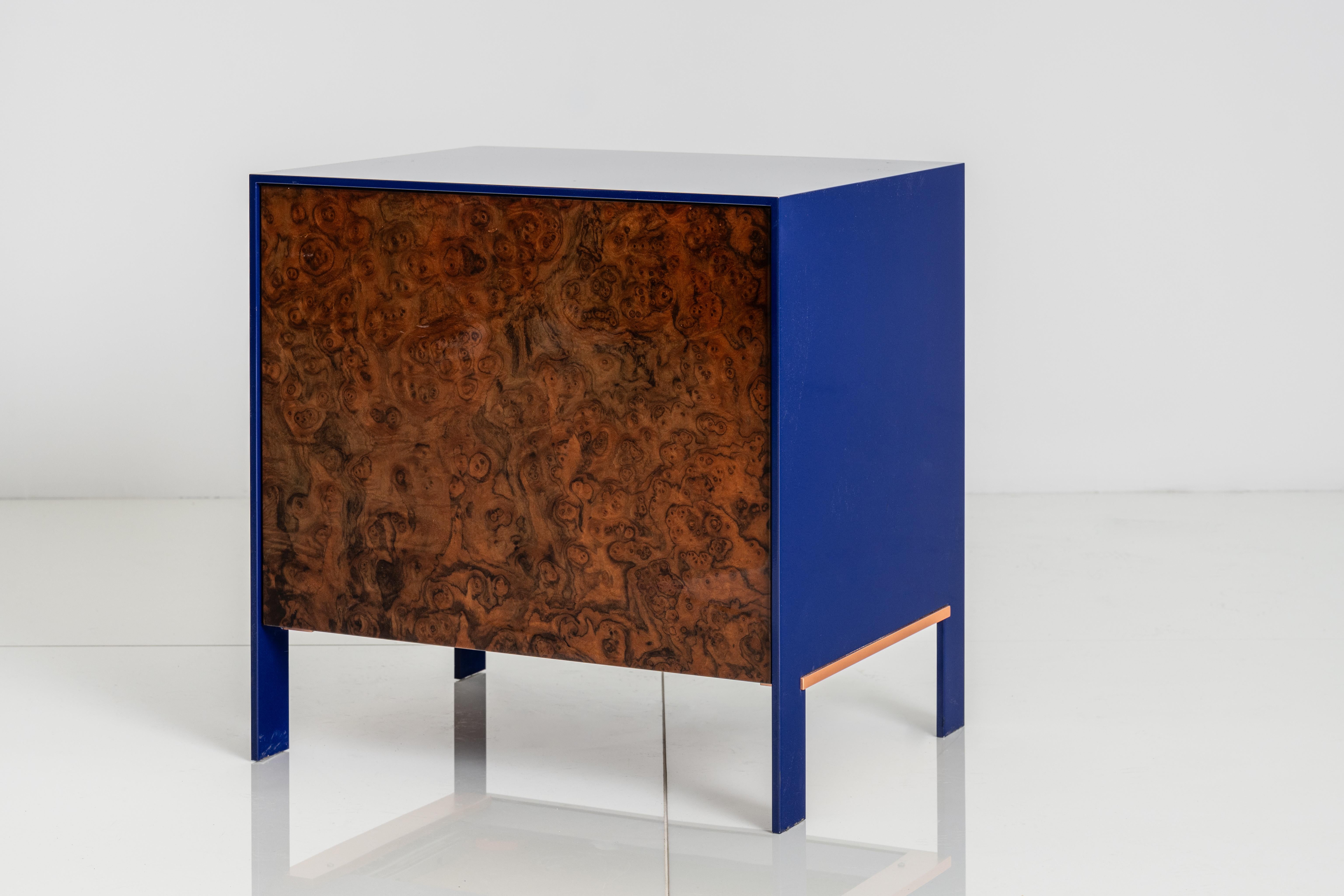 KGBL Johansson End Table In Fair Condition For Sale In New York, NY