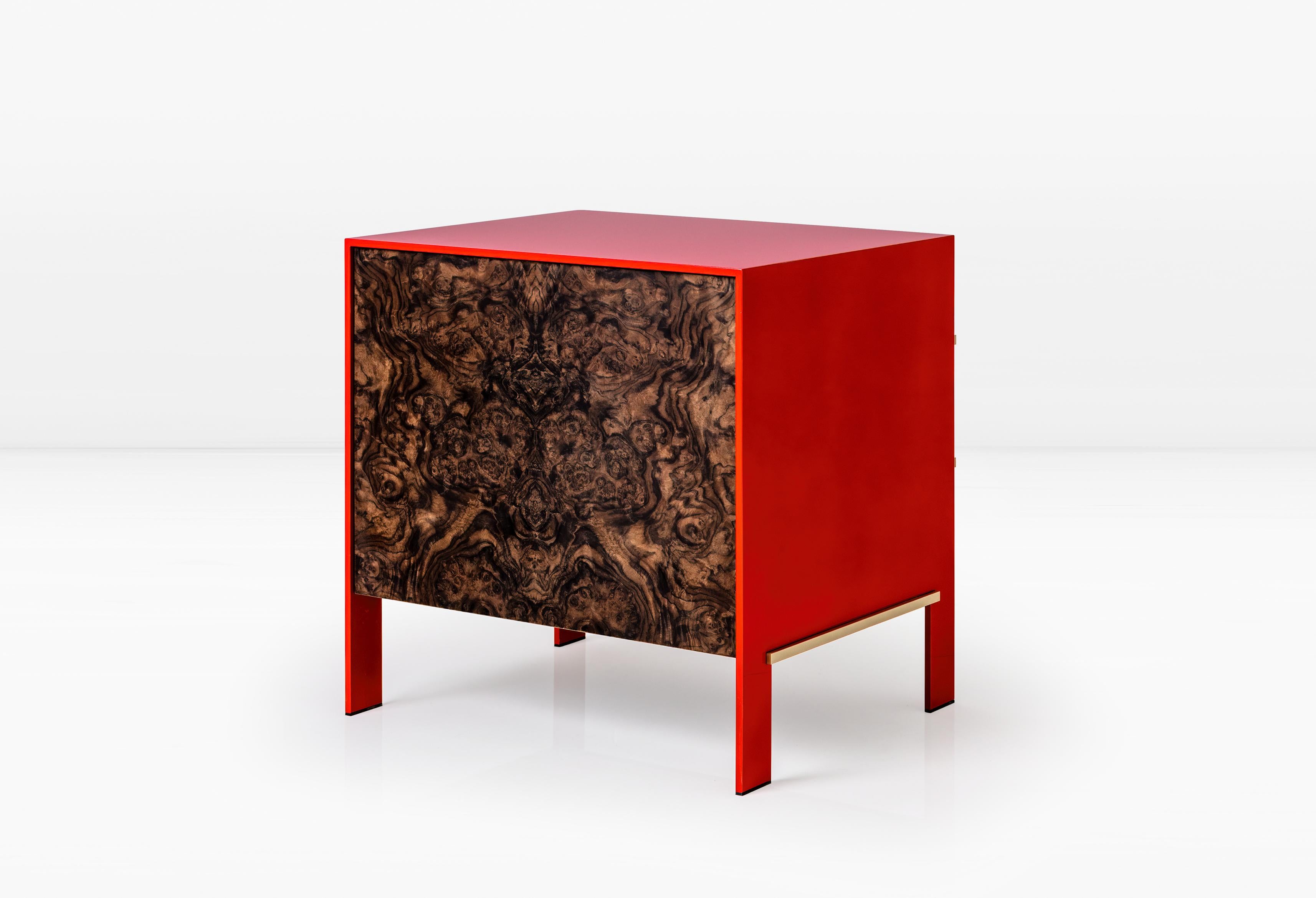 KGBL Johansson Petit meuble de rangement Niche Excellent état - En vente à New York, NY