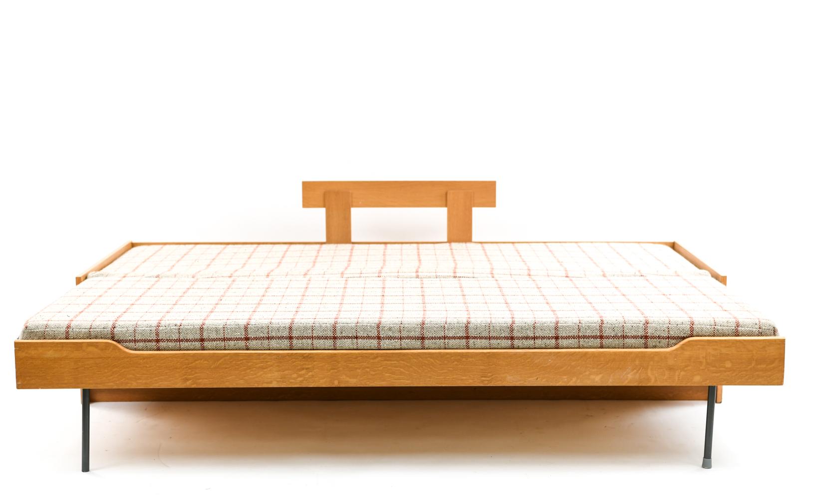 Køge Maskinsnedkeri Oak Daybed 3