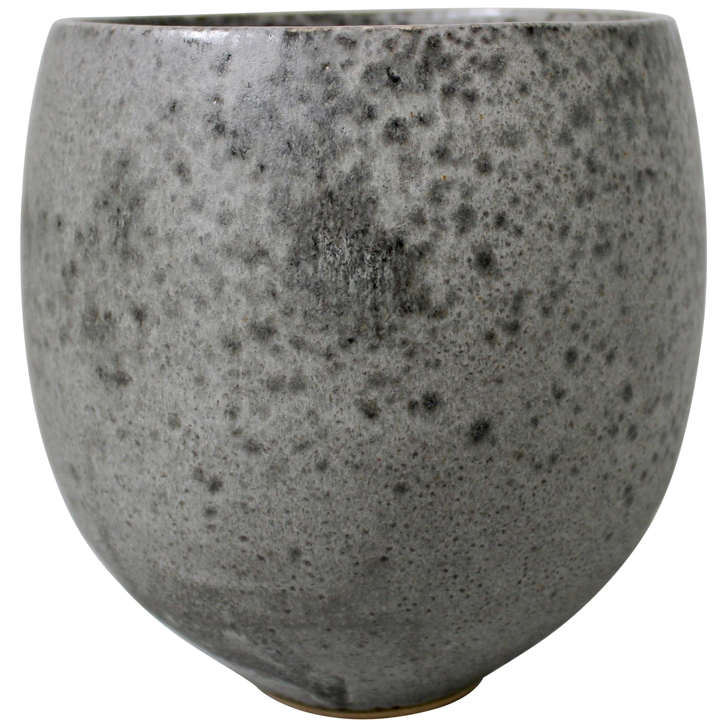 KH Würtz Small Bonshō Bell Shaped Planter in Grey Glaze