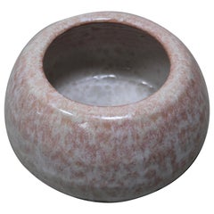 KH Würtz Small Urchin Shaped Pot in Dusty Pink Glaze