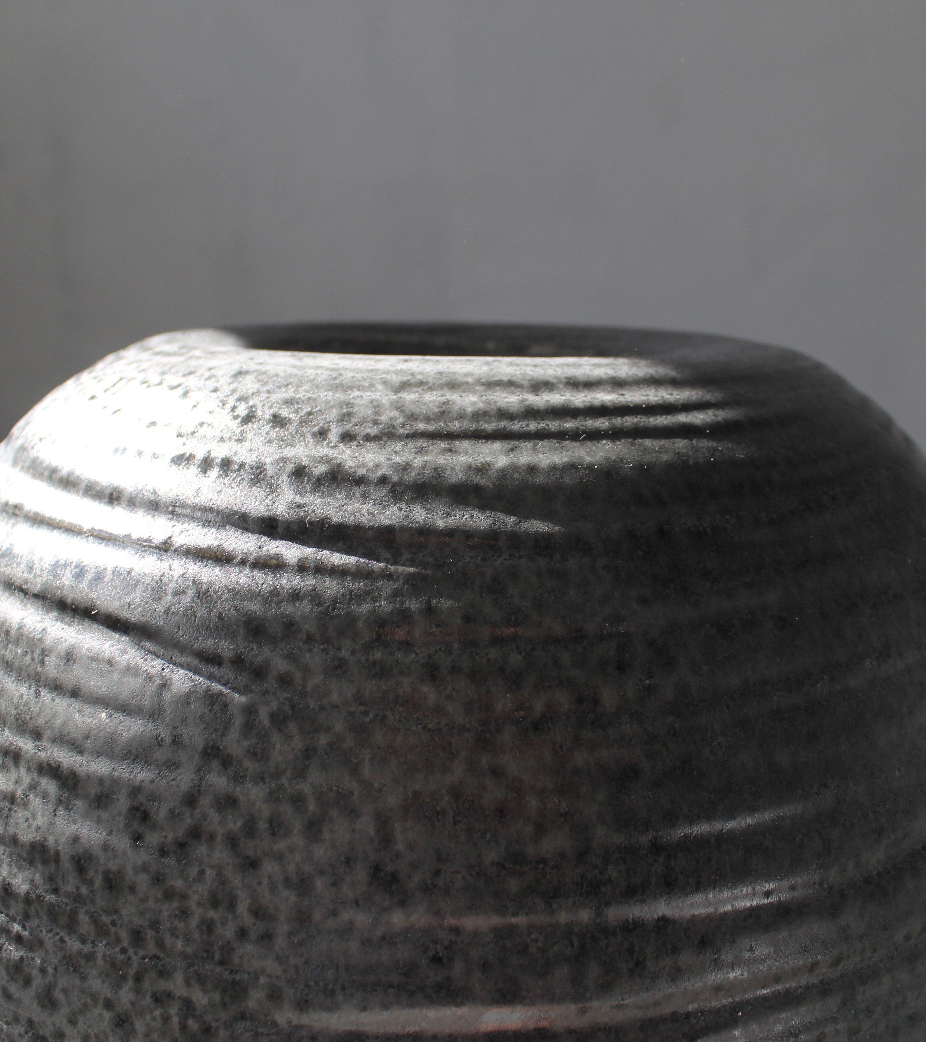 Mid-Century Modern KH Würtz Textured Large Baluster Shaped Urn in Granite Glaze