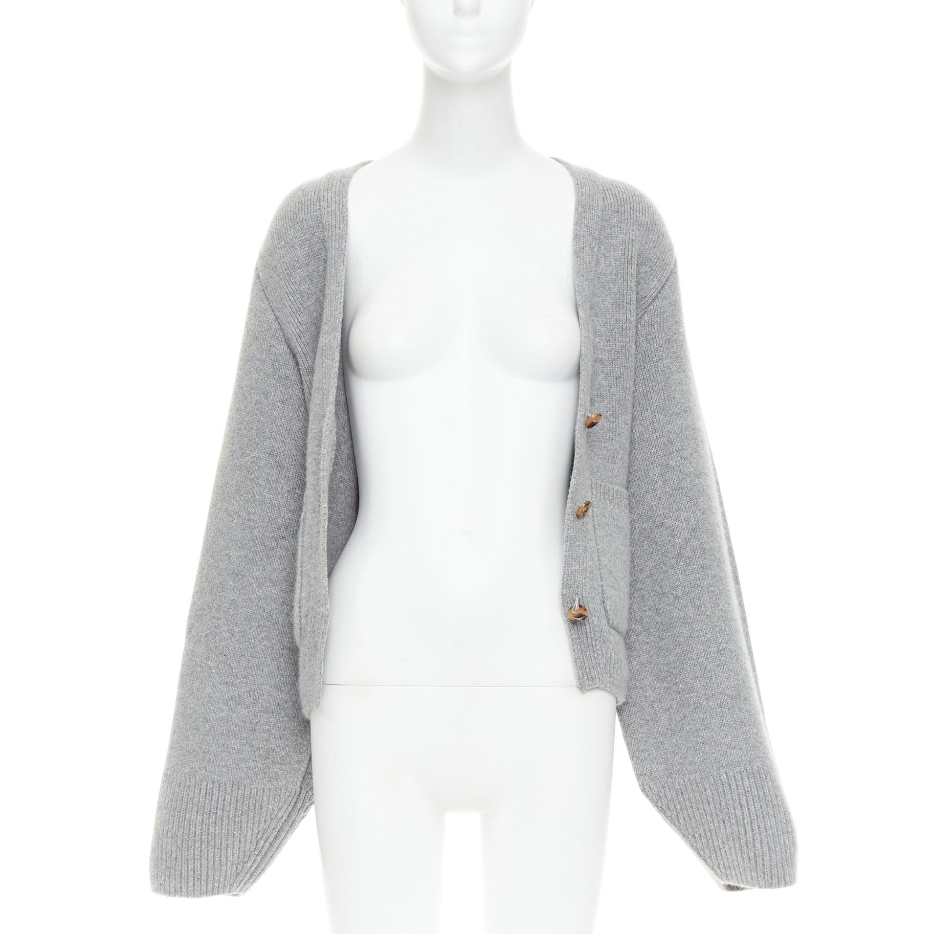 KHAITE The Scarlet cardigan à col en V à poignets géométriques en cachemire gris XS en vente 5