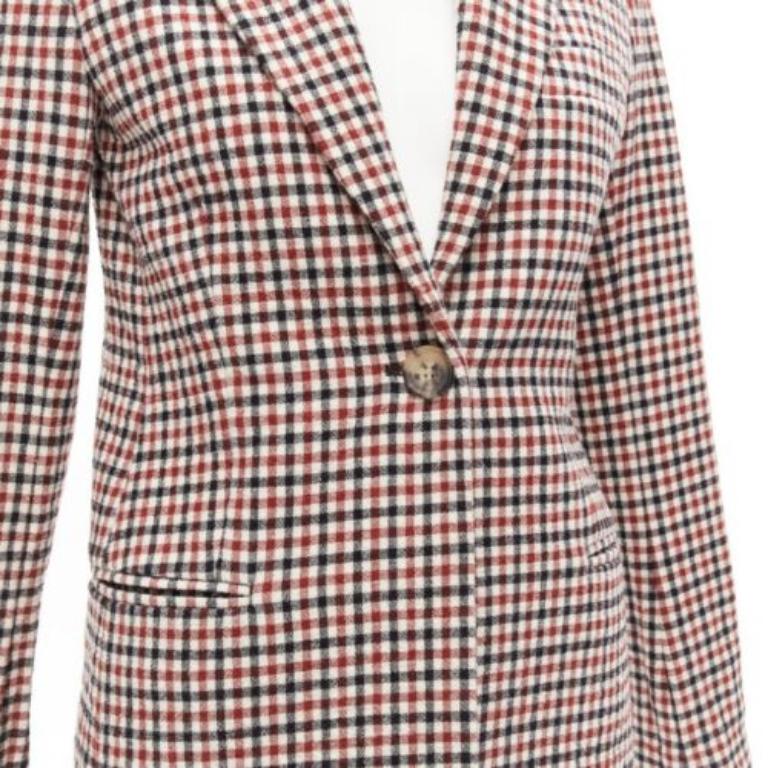 Blazer a un bottone in lana vergine a quadri rosso Vera US0 XS
Riferimento: LNKO/A02238
Marchio: Khaite
Modello: Vera
Materiale: Lana vergine, misto
Colore: Borgogna, Nero
Modello: A scacchi
Chiusura: bottone
Fodera: Seta nera
Dettagli extra:
