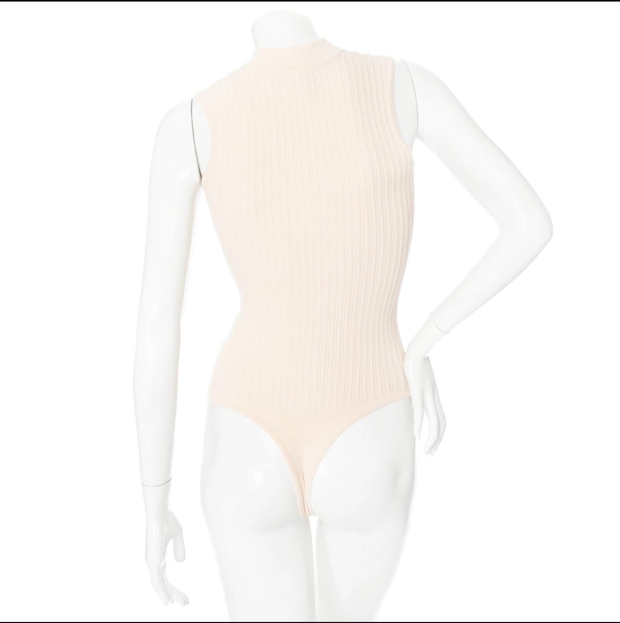 Khaite Woll Blend Knit Button Down Bodysuit In Excellent Condition For Sale In Woodland Hills, CA