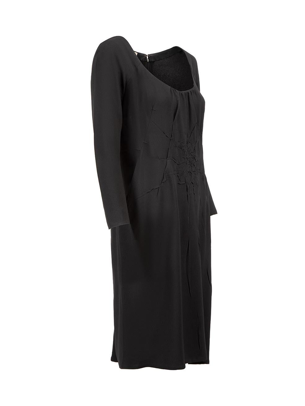 CONDITION is Very good. Minimal wear to dress is evident. Minimal wear to neckline lining with slight discolouration to the silk on this used Prada designer resale item.



Details


Black

Synthetic

Knee length dress

Ruched accent

Scoop