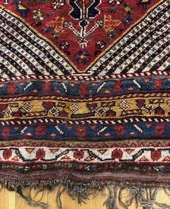 Khamseh carpet