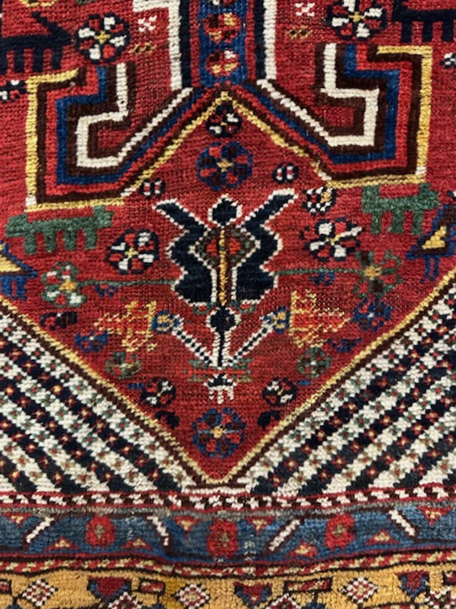 Khamseh Teppich im Zustand „Gut“ im Angebot in NEW YORK, NY