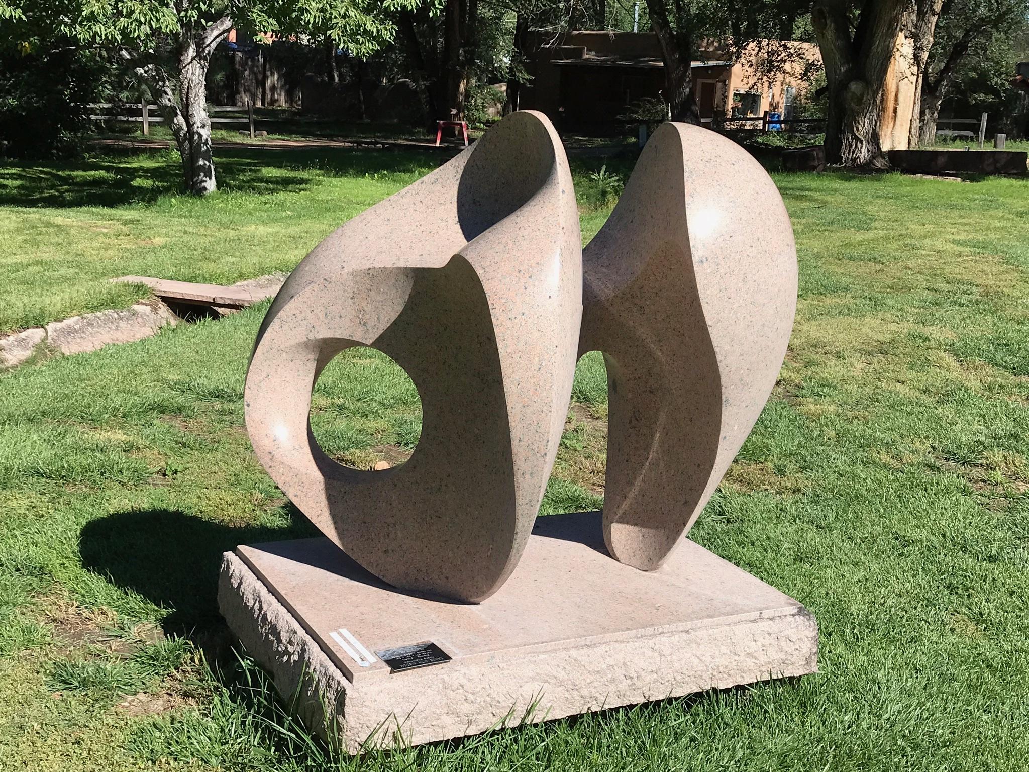 Dance With Wisdom, Khang Pham-New, granito, astratto, scultura, esterno, interno