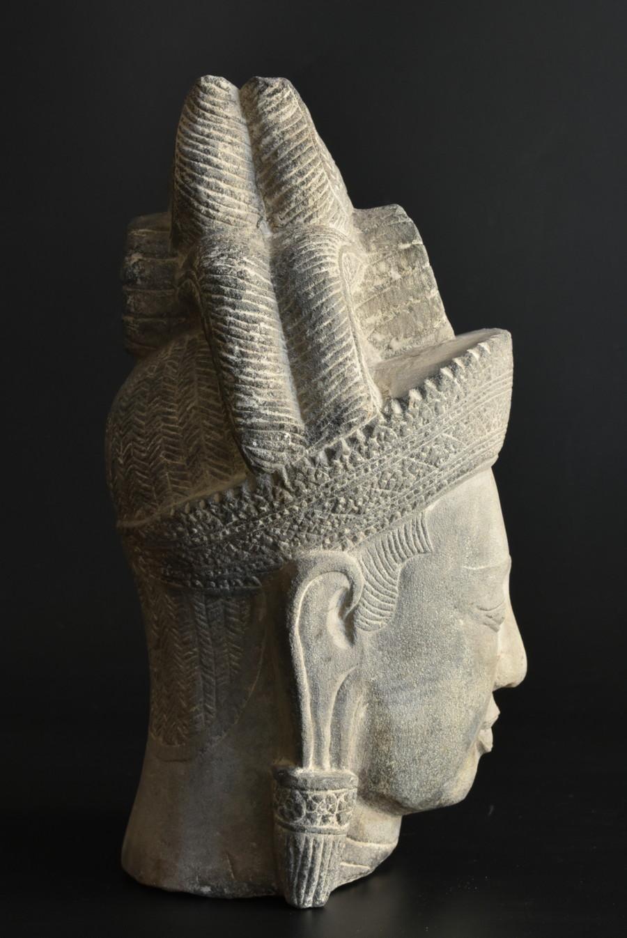 Khmer Antique Stone Buddha Head/14th-15th Century/Stone Buddha/Cambodia/Thailand 2