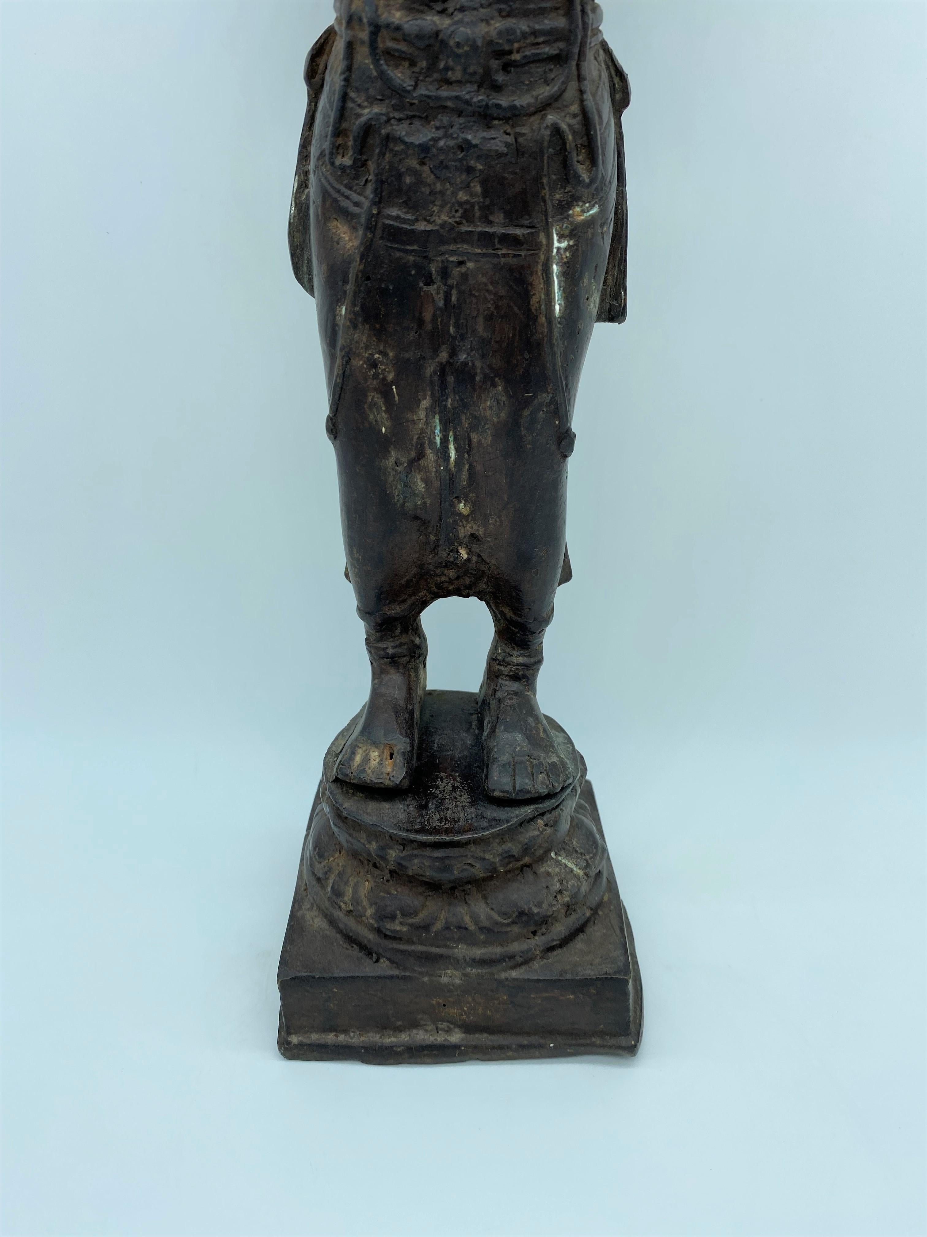 Khmer Art Divinity Statue Cambodia Early 20th Century In Good Condition In Beuzevillette, FR