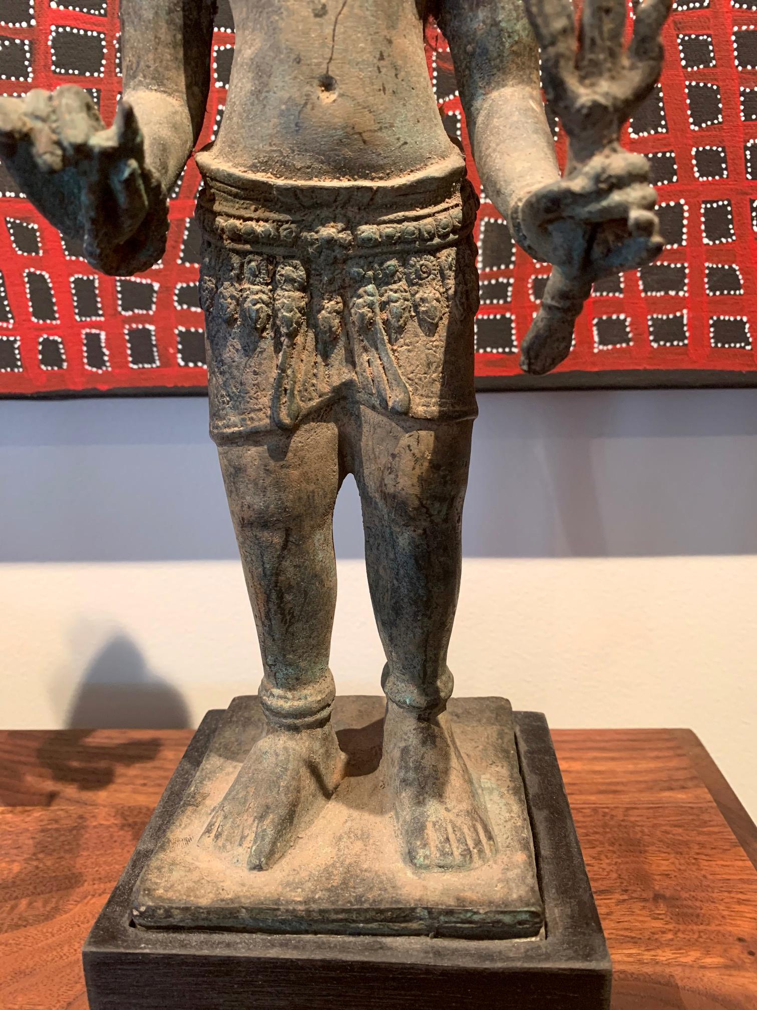 Khmer Bronze Statue of Vishnu Cambodia In Good Condition In Atlanta, GA