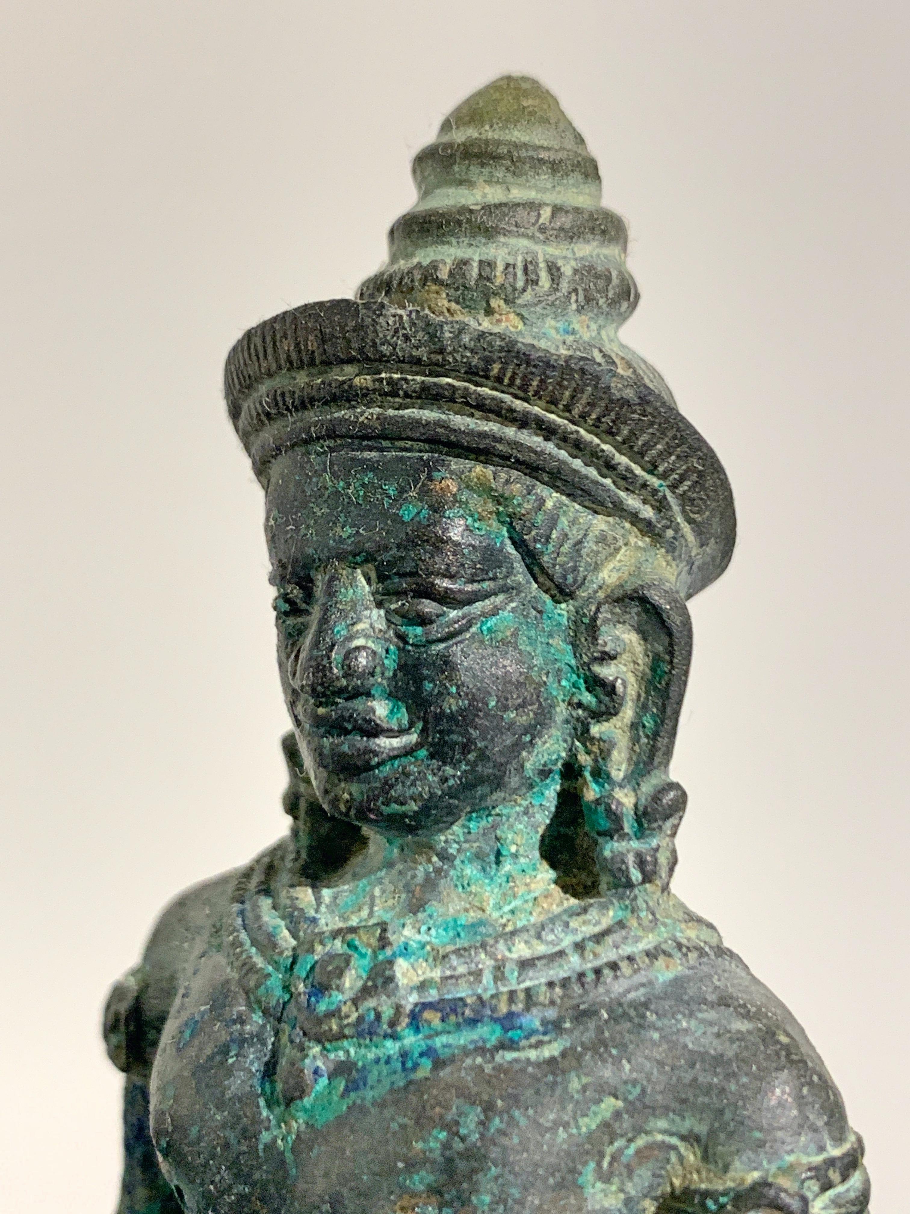 Khmer Bronze Uma, Angkor Wat Style, 12th Century, Cambodia For Sale 1