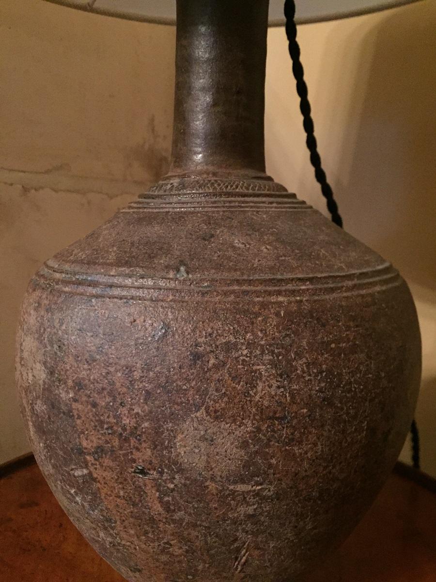 Khmer Cambodia Vase Lamp In Good Condition In Vosselaar, BE