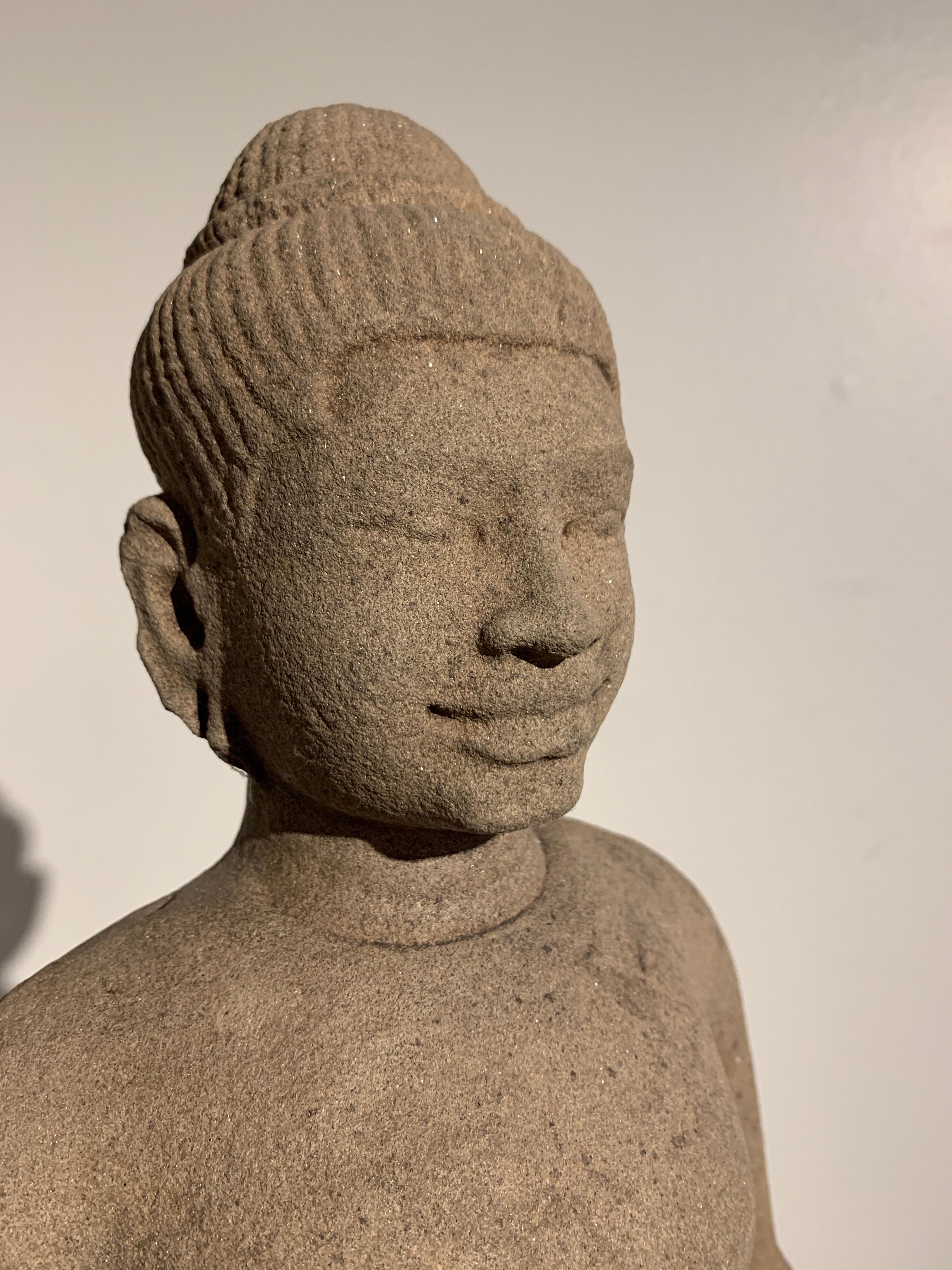 Khmer Carved Sandstone Male Deity, Style of the Baphoun, 11th Century For Sale 4