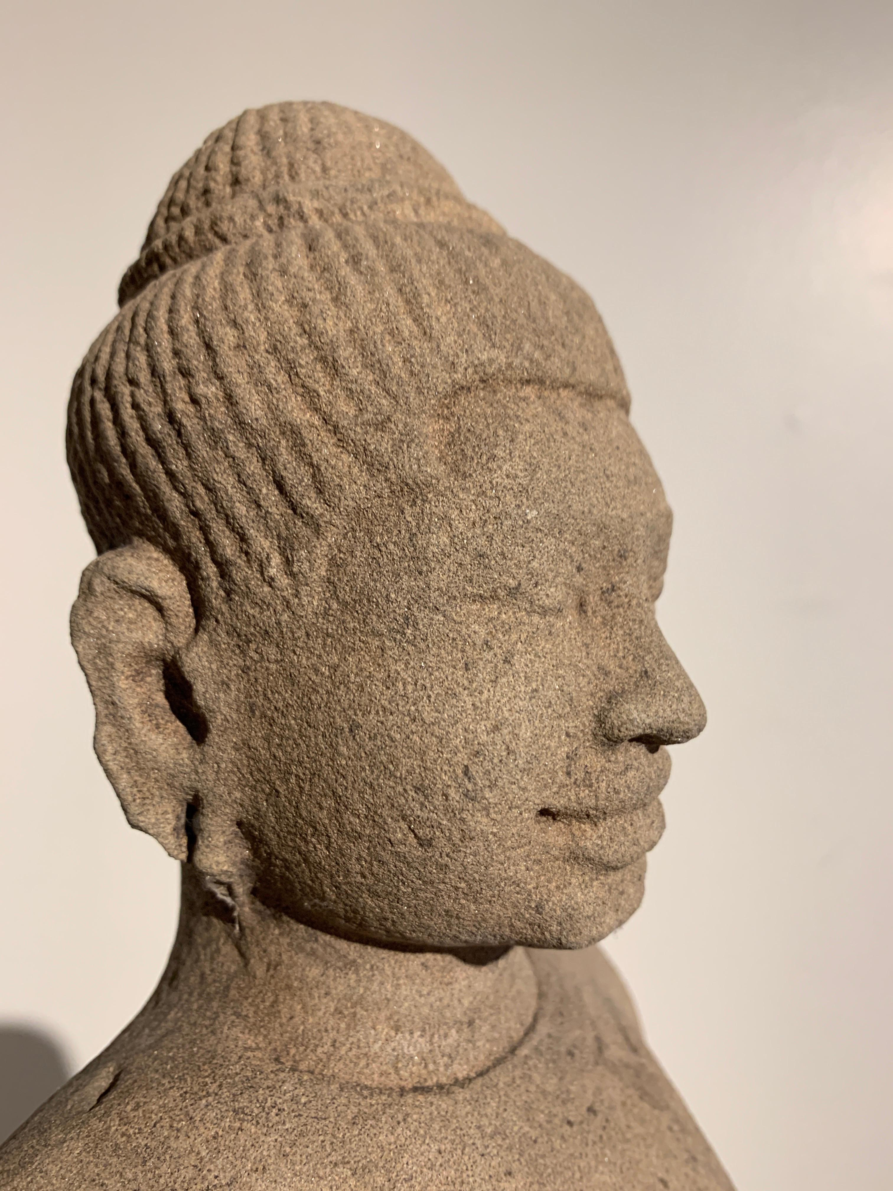 Khmer Carved Sandstone Male Deity, Style of the Baphoun, 11th Century For Sale 5