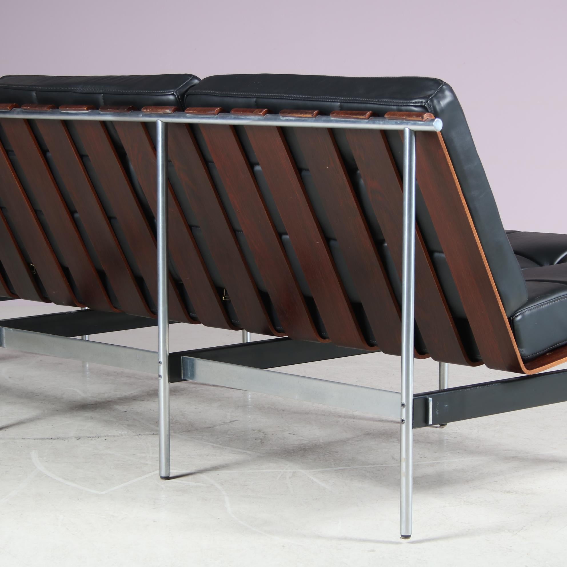 Kho Liang Ie “416/3” Sofa for Artifort, Netherlands, 1950 For Sale 7