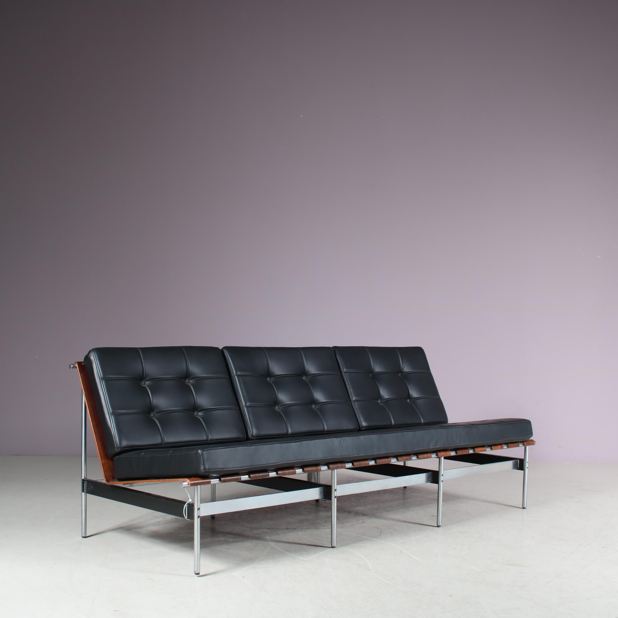 Leather Kho Liang Ie “416/3” Sofa for Artifort, Netherlands, 1950 For Sale