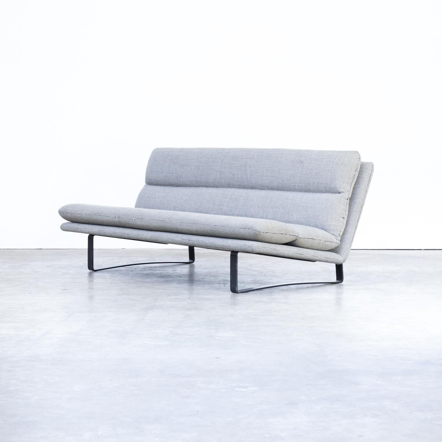 Dutch Kho Liang Ie C684 Grey Fabric Three-Seat Sofa for Artifort For Sale