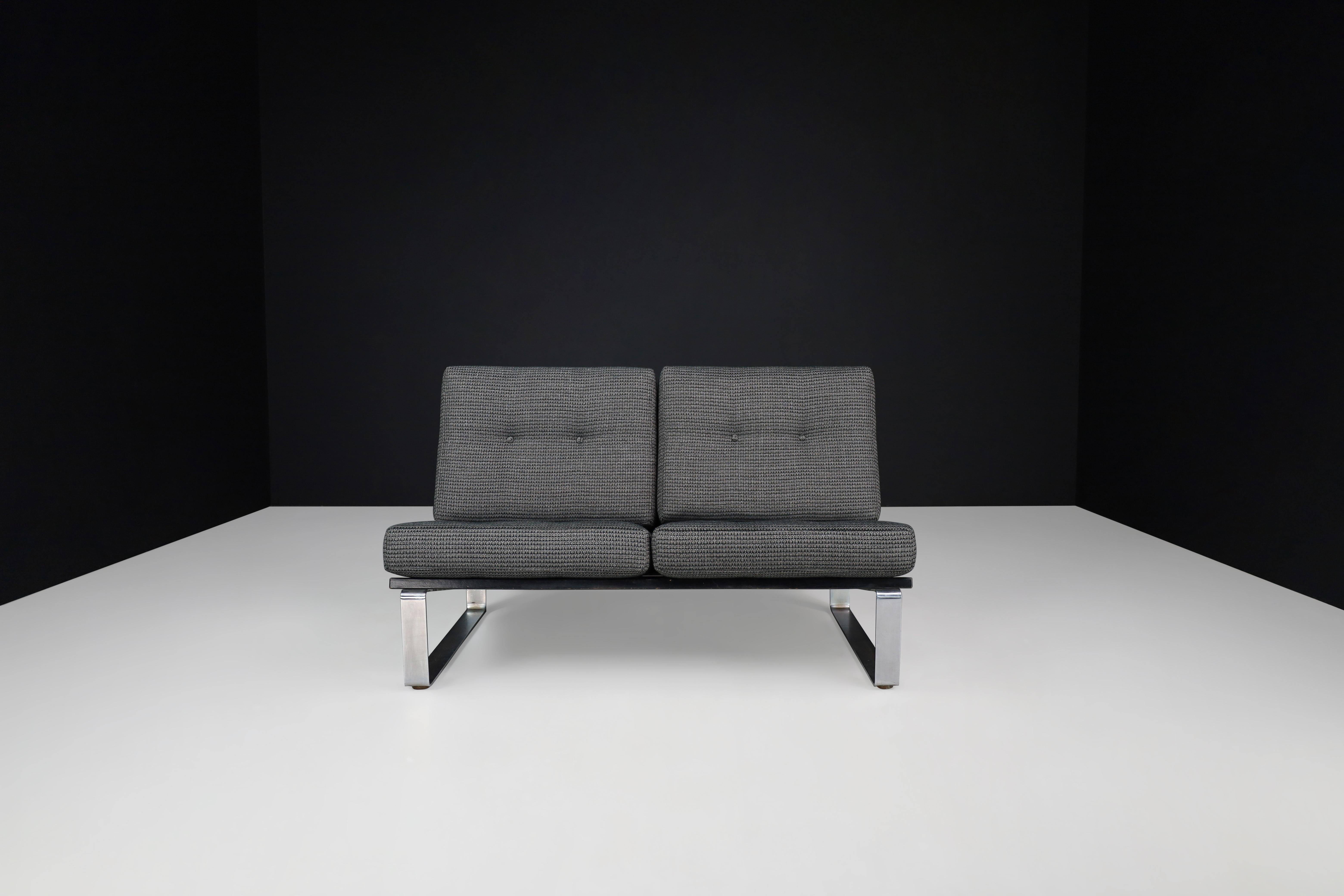 Dutch Kho Liang Ie for Artifort Bijenkorf Two-Seat Sofa Steel and Grey Upholstery For Sale
