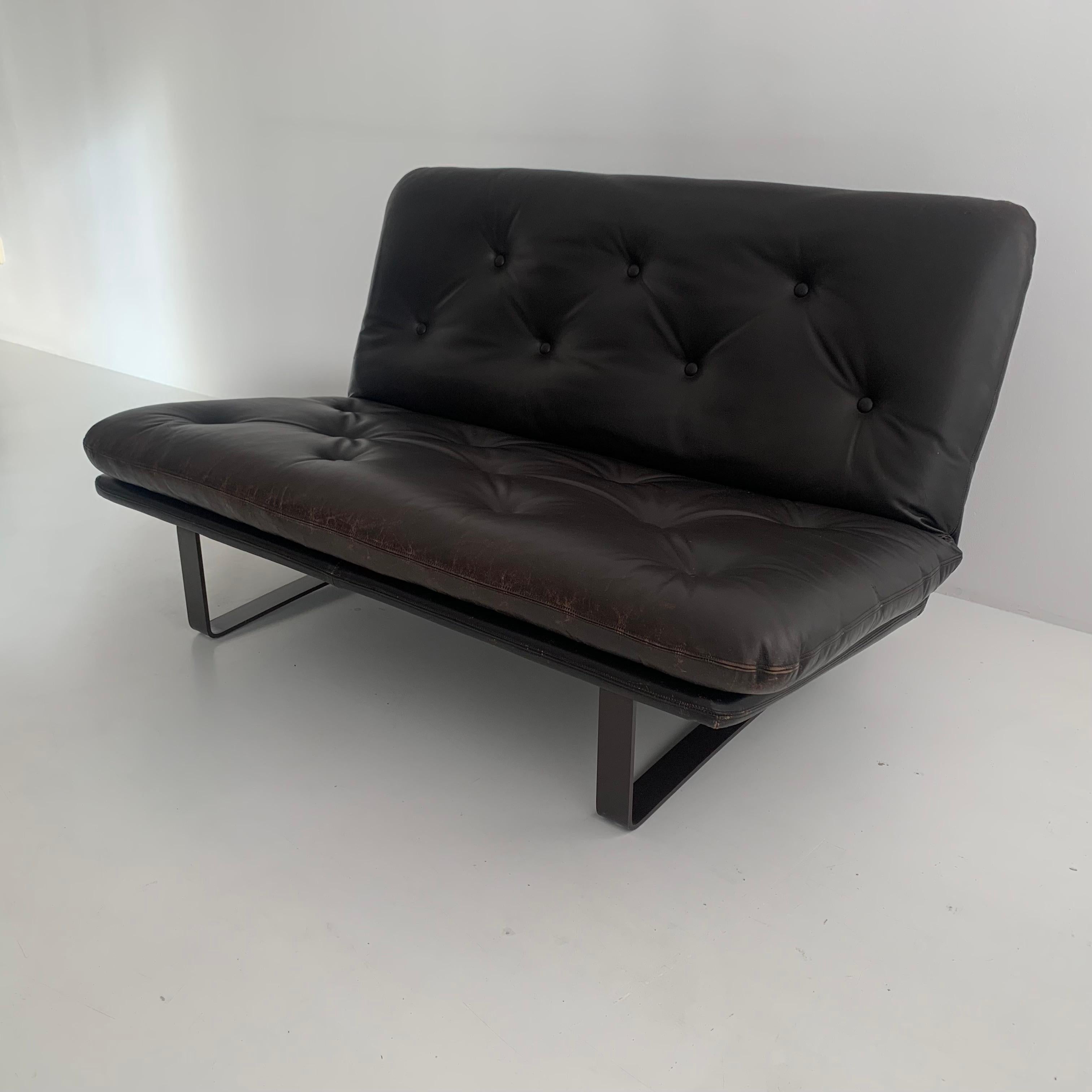 Kho Liang Ie for Artifort model C684 brown leather sofa, 1970’s 3