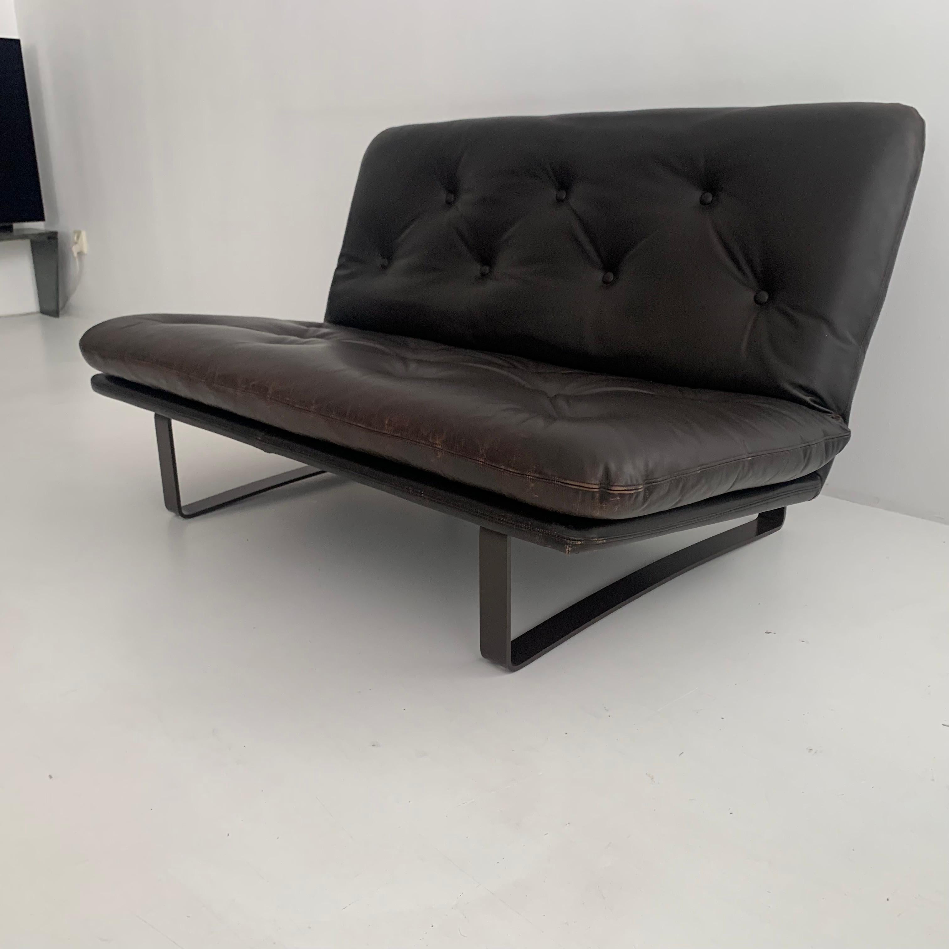 Kho Liang Ie for Artifort model C684 brown leather sofa, 1970’s 6