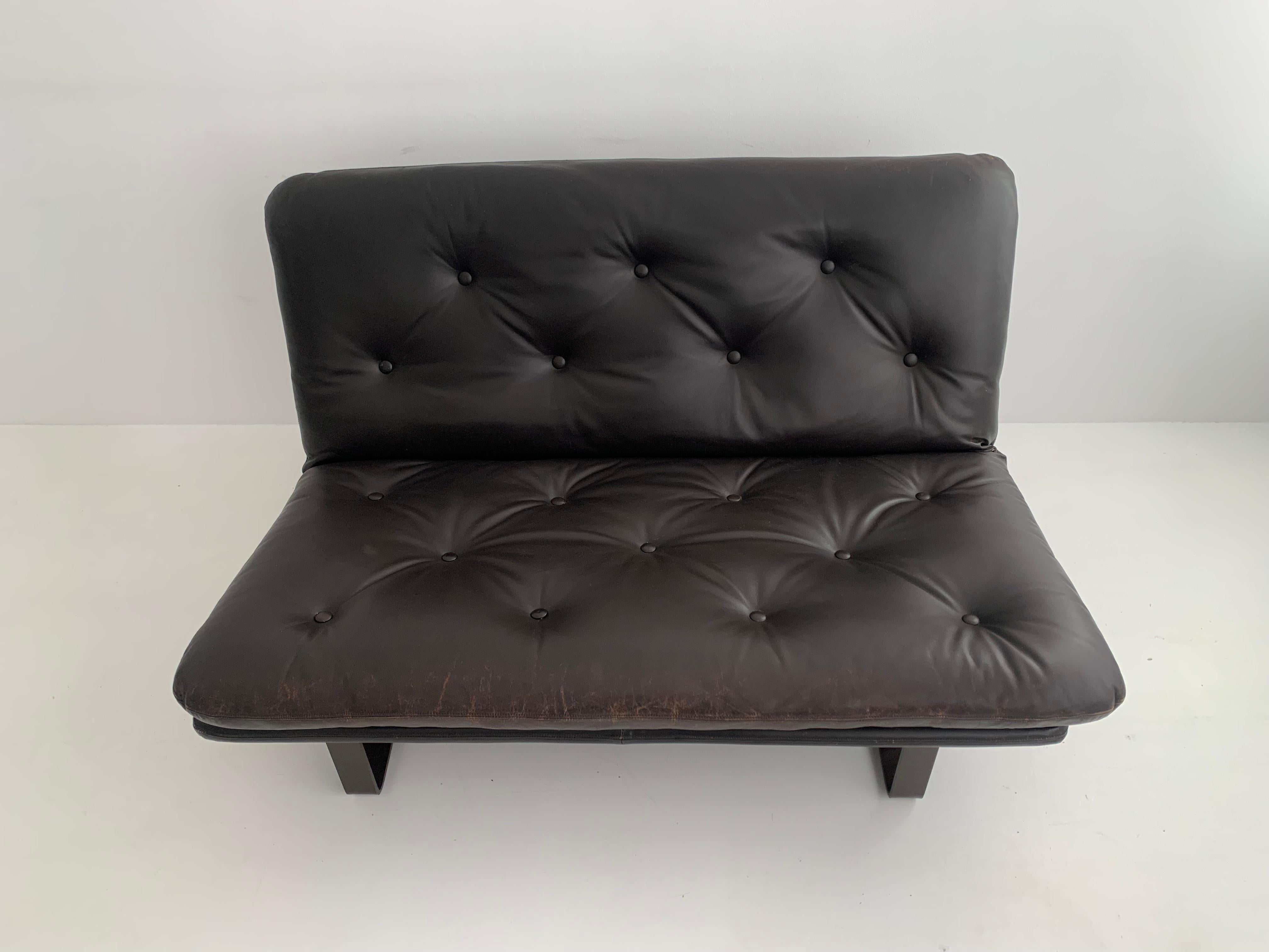 Kho Liang Ie for Artifort model C684 brown leather sofa, 1970’s 11
