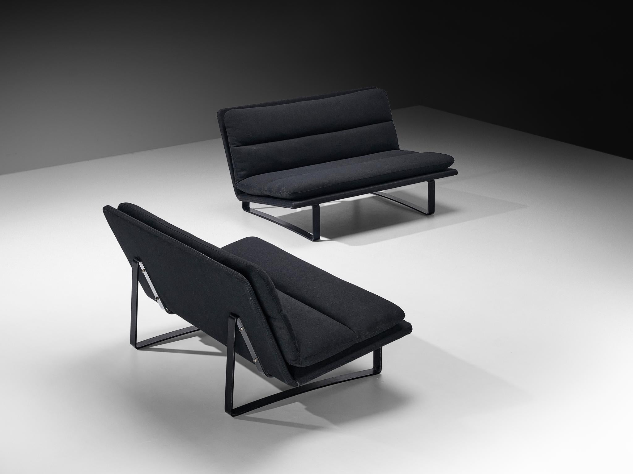 Kho Liang Ie for Artifort, sofas model 'C683', fabric, coated steel, The Netherlands, design 1968

A classic midcentury sofa designed by Indonesian-Dutch designer Kho Liang Ie (1927-1975). A well-made sofa with a modern layout, conceived by using