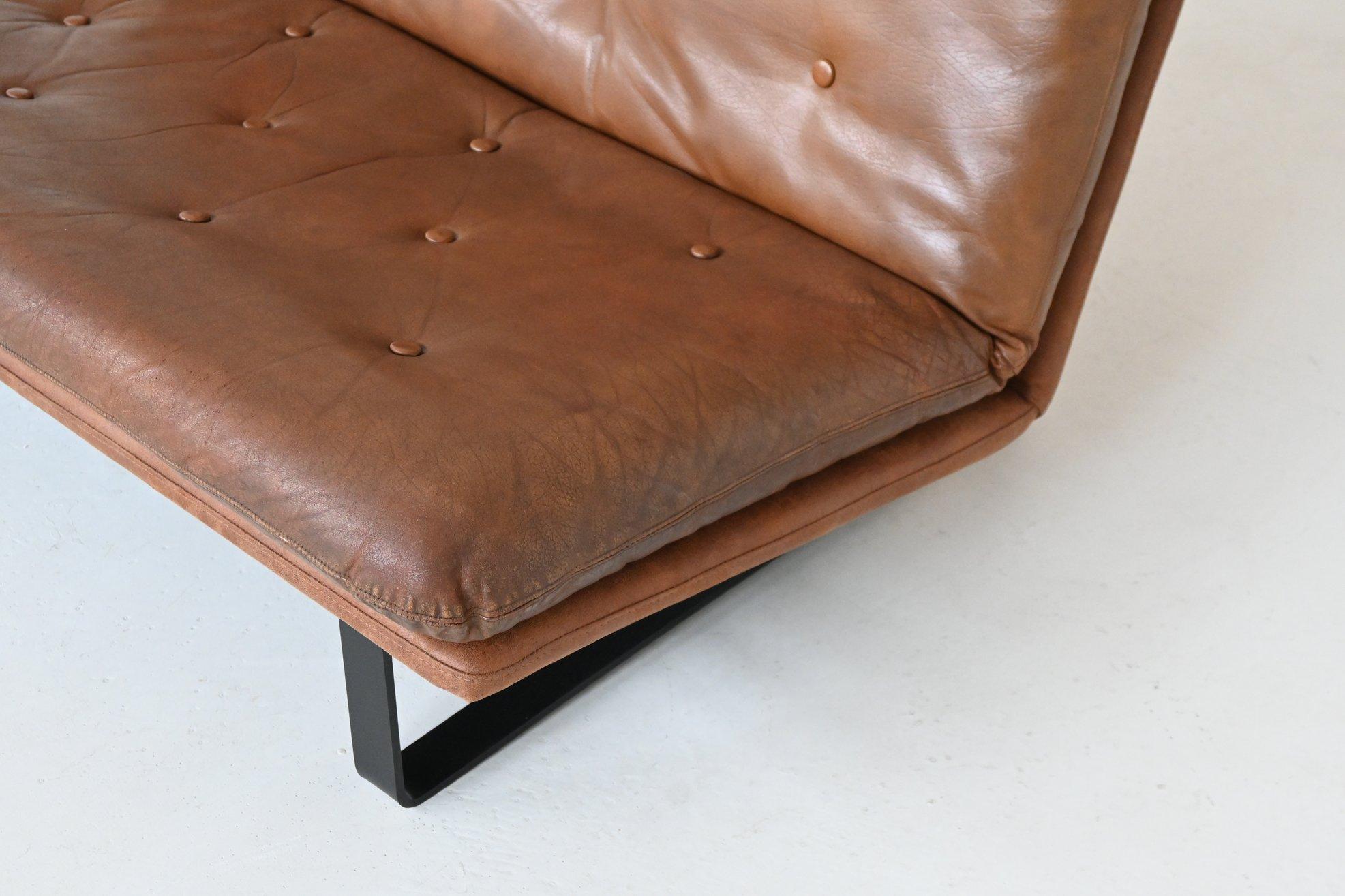 Canapé deux places Kho Liang Ie modèle C683 Artifort Pays-Bas 1968 en vente 3