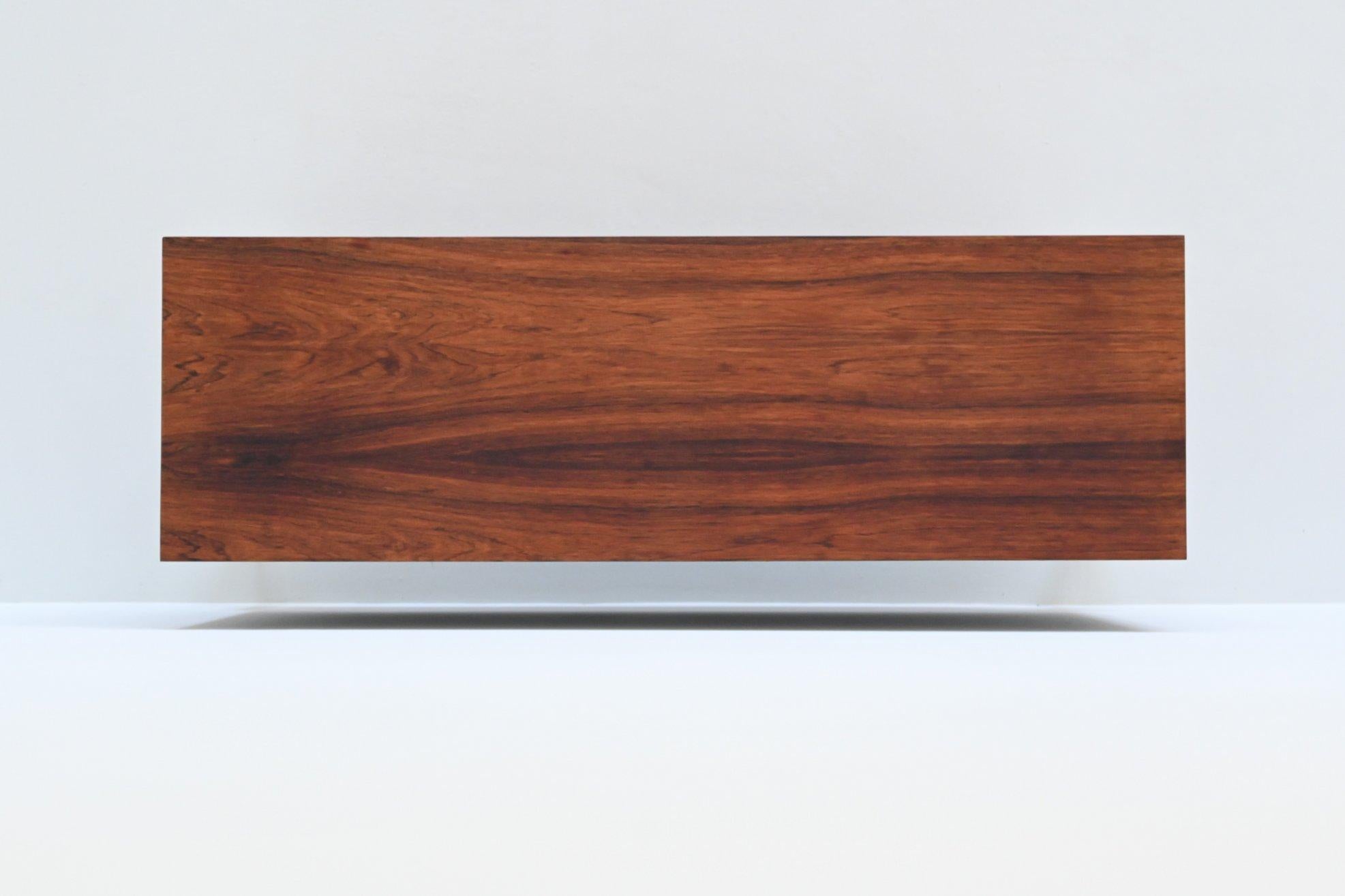 Kho Liang Ie sideboard in rosewood Fristho The Netherlands 1957 For Sale 10