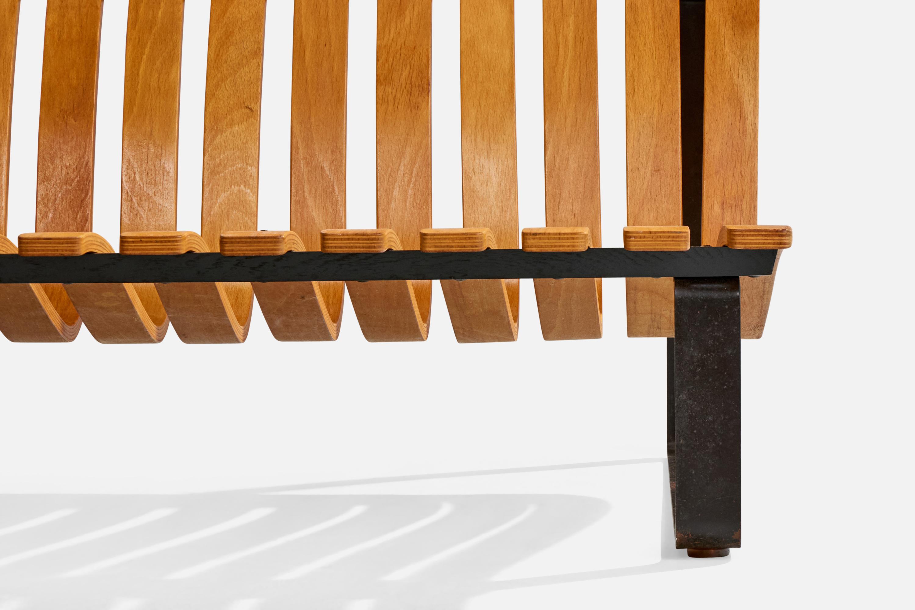 Kho Liang Le Attribution, Bench, Metal, Bentwood, Netherlands, 1960s For Sale 4