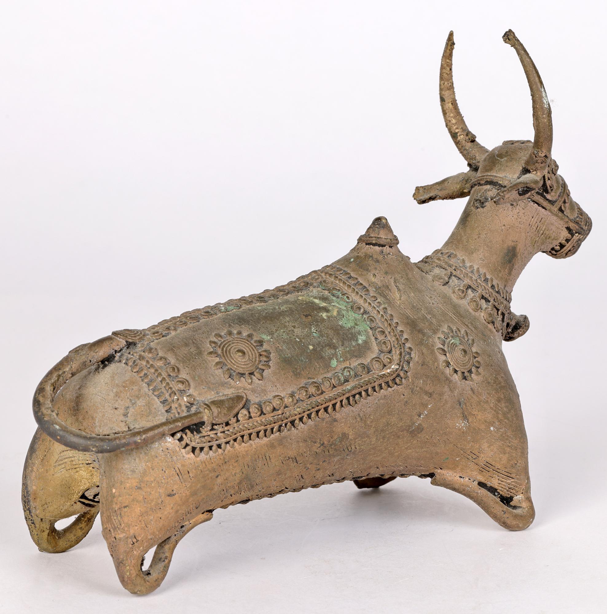 Khond-Ox-Figur aus Bronzemetall aus Orissa, Indien (Bronziert) im Angebot
