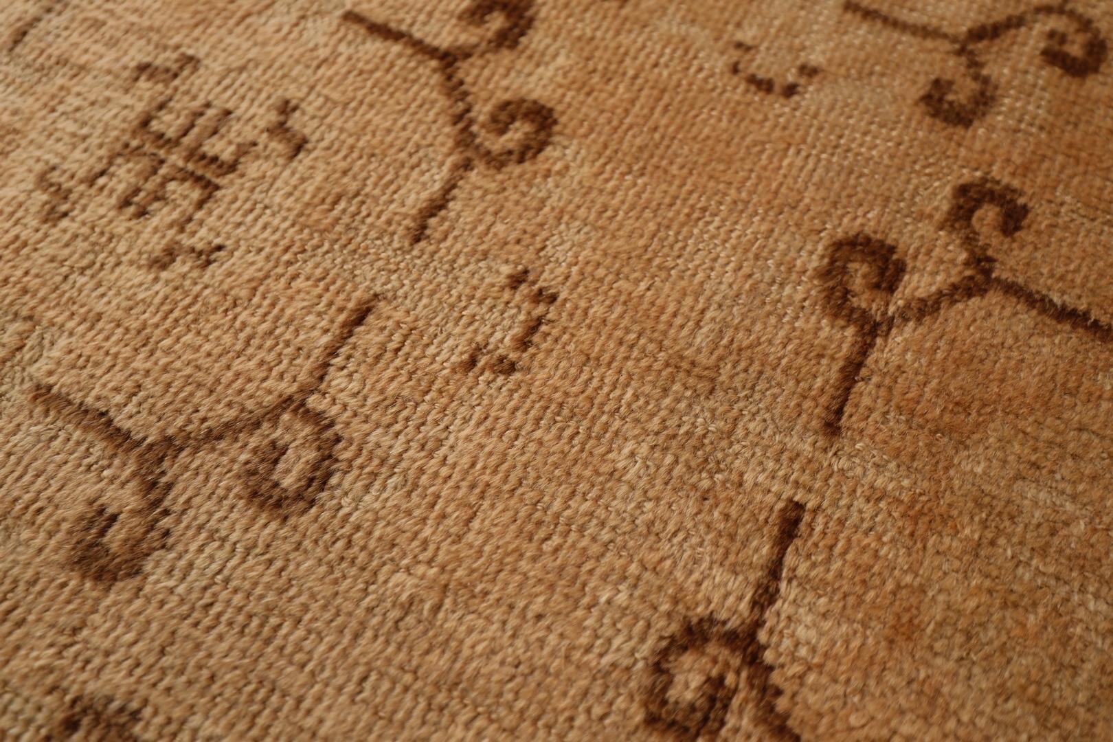 Mid-20th Century Khotan Antique Rug, Antique-Washed - 4'7