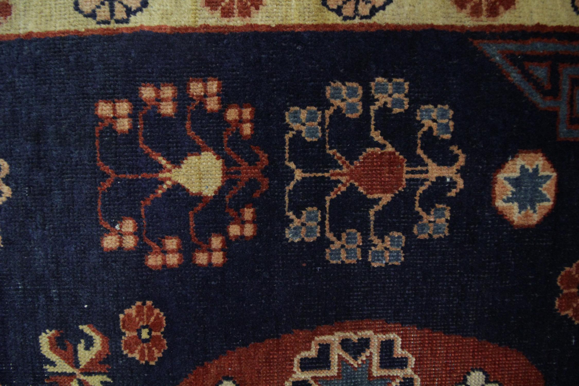 19th Century Khotan Antique Rug, Handmade Carpet Oriental Wool Living Room Rugs for Sale For Sale