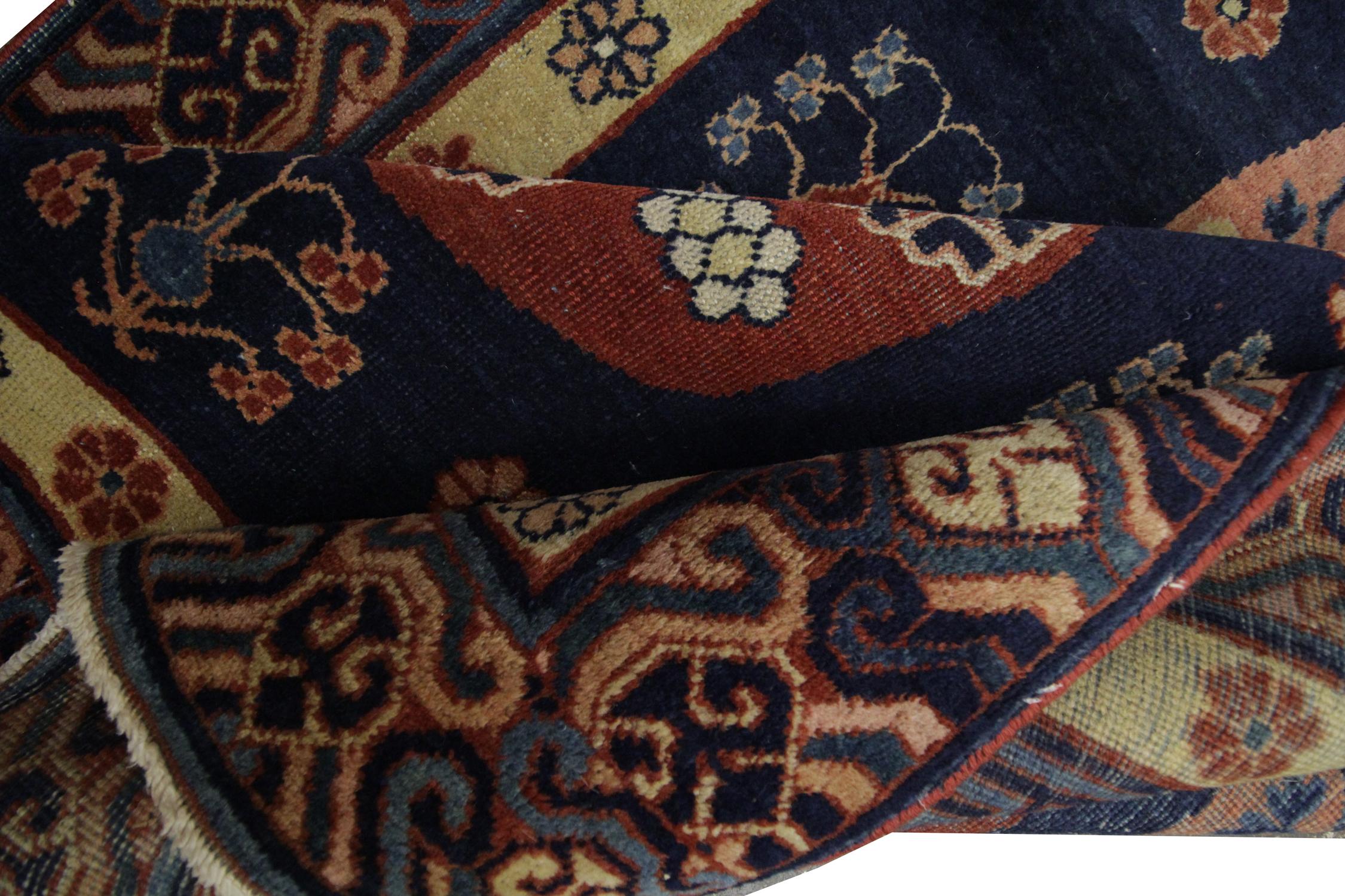 Khotan Antique Rug, Handmade Carpet Oriental Wool Living Room Rugs for Sale For Sale 1