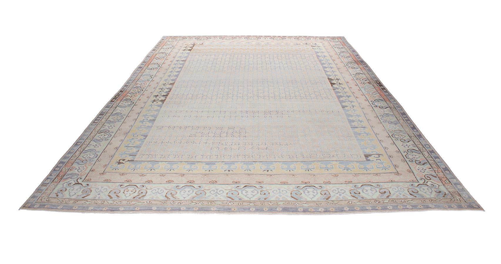 Dekorativer Teppich „Sevilla“ im Khotan-Stil (Afghanisch) im Angebot